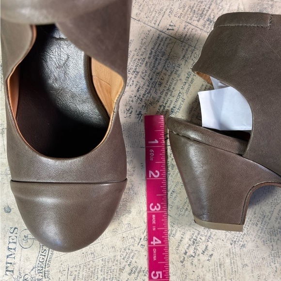 PEPE MONJO ARGILA Brown Leather Ankle Strap Heel Shoes - Picture 12 of 12